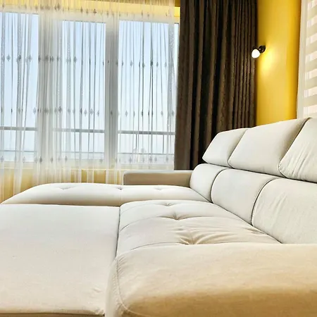 Apartment Seasky Smarthome Penthouse For 6 Guests With Private Parking 5 Minutes аway From And Centre
